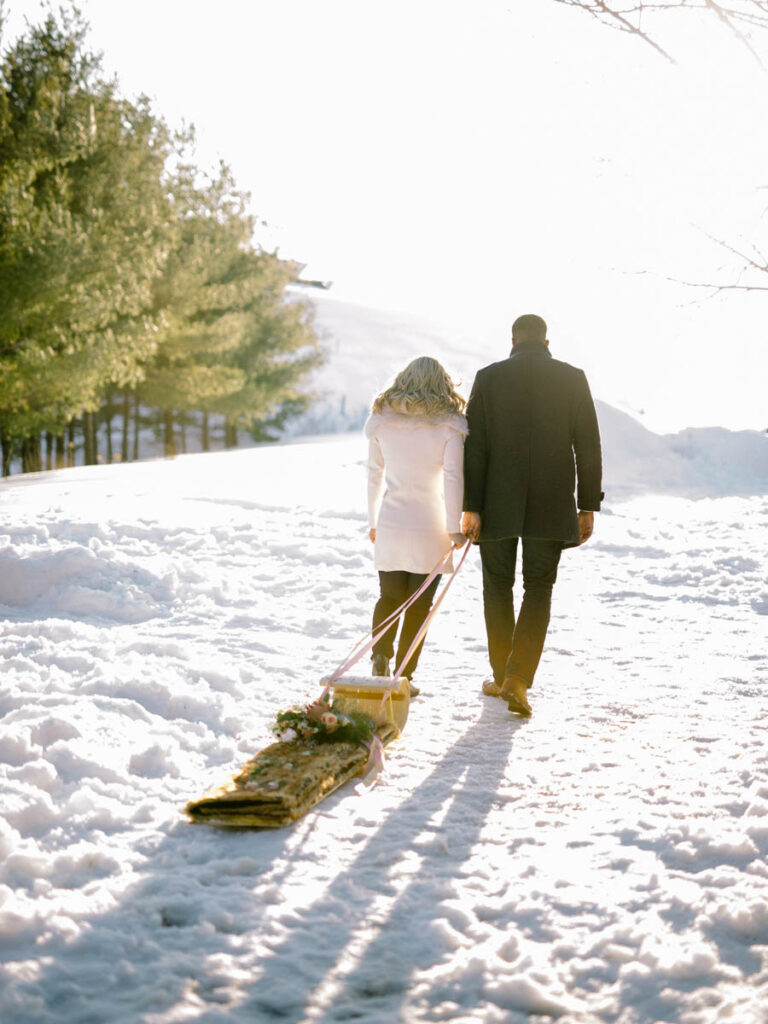 VALENTINES DAY ROMANCE // NIAGARA WINTER ENGAGEMENT // LAINE + JERALD