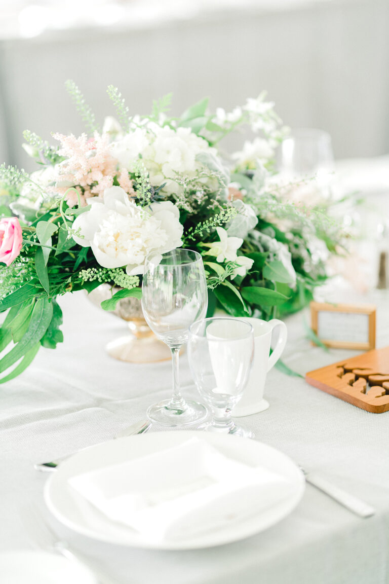 ROMANTIC FARM CHIC WEDDING // CHERRY AVENUE FARMS