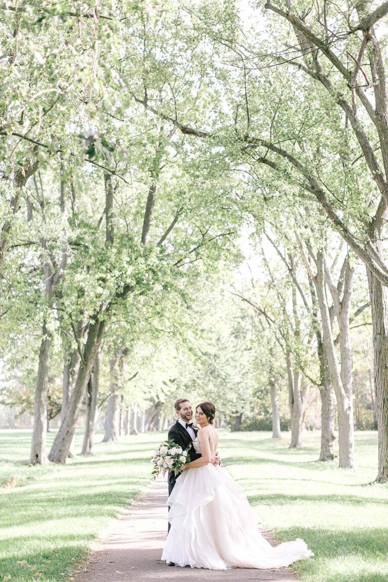 NIAGARA ON THE LAKE COURTHOUSE WEDDING // JESSICA + JAMIE
