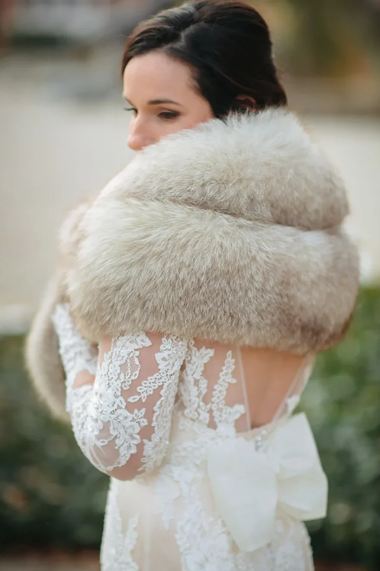 STONE MILL INN // SASHA + JONNY WINTER WEDDING