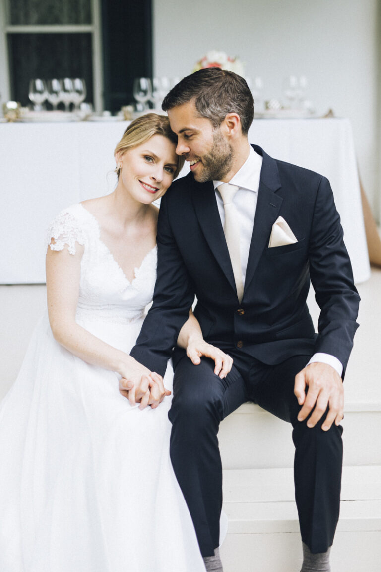 SUMMER ROMANCE AT THE GRAND VICTORIAN // MORNING LIGHT PHOTOGRAPHY