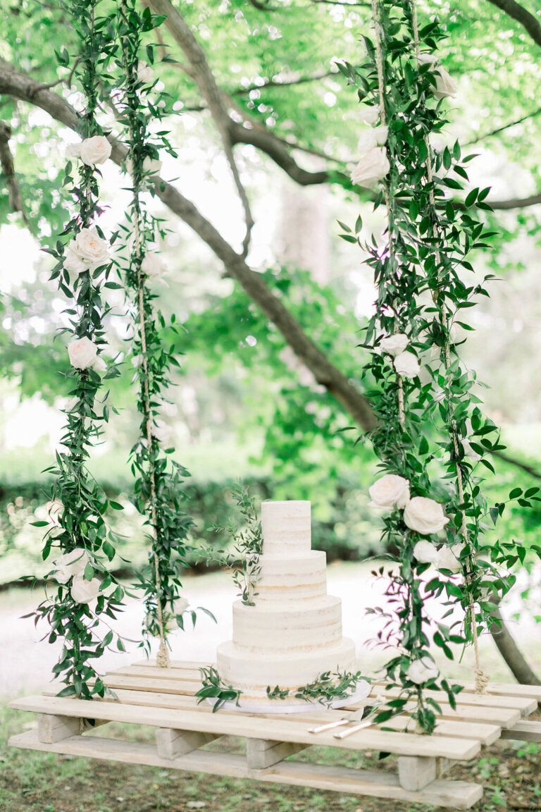 LAURA + RYAN // GRACEWOOD ESTATES WEDDING