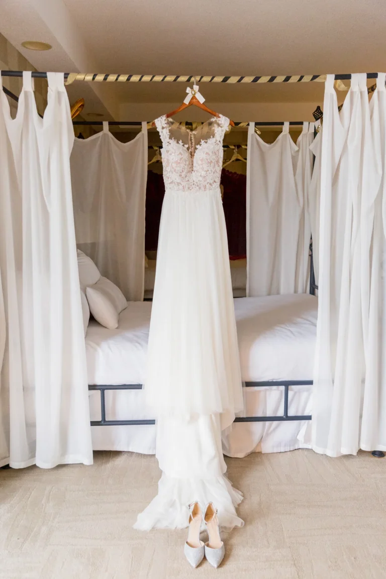 JOLIN + DAVID // PILLAR AND POST VINTAGE HOTELS WEDDING