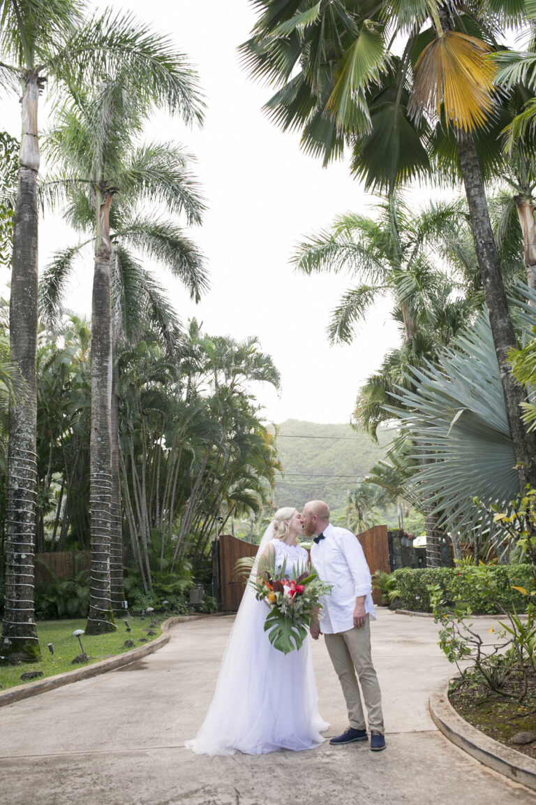 DESTINATION WEDDING - HAWAII // PHILOSOPHY STUDIOS