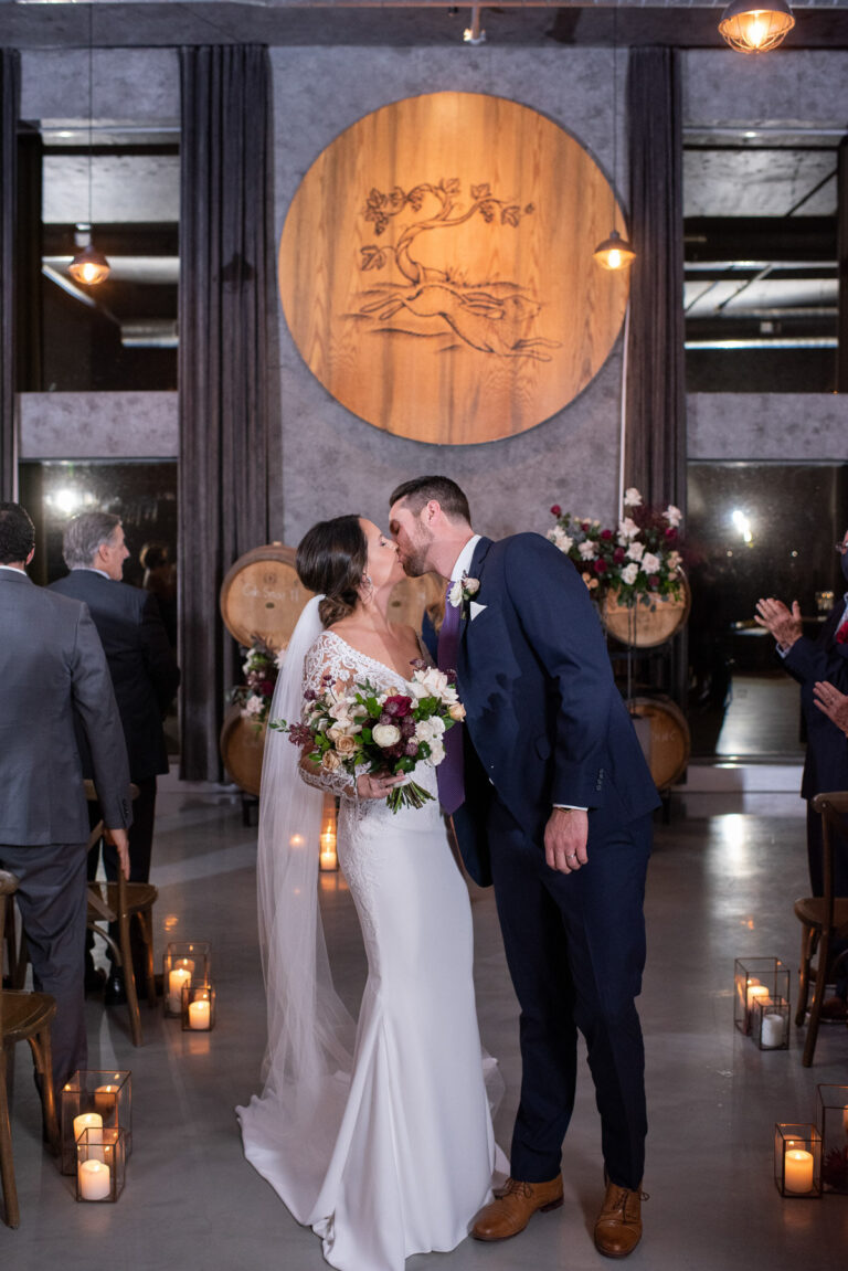 VANESSA + RYAN - THE WED SERIES // THE HARE WINE CO