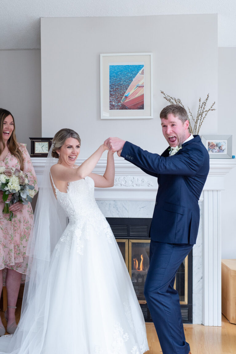 SARAH + DREW // INTIMATE SPRING WEDDING