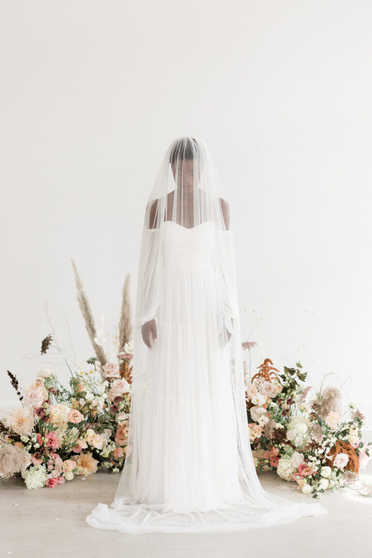 FINE ART INTIMATE WEDDING EDITORIAL // SANFORD HALL AT WESTINGHOUSE HQ