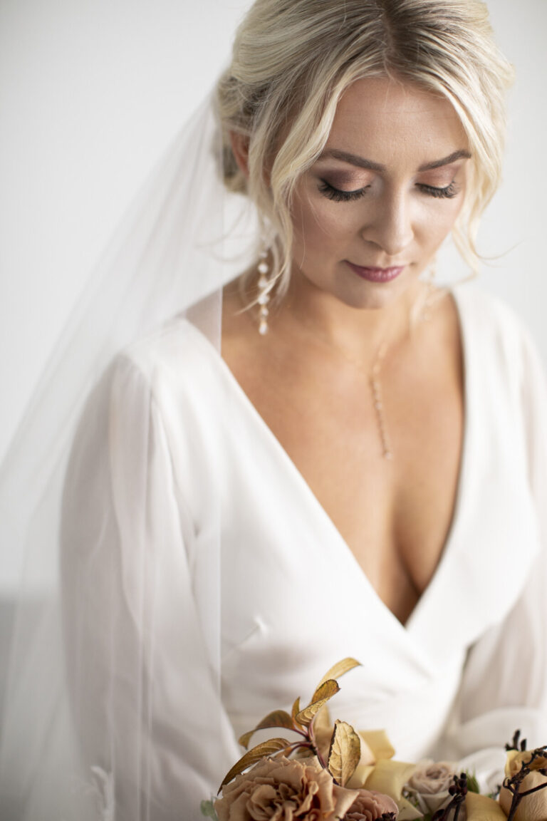 WINTER WEDDINGS IN ST. DAVIDS RAVINE VINEYARD WINERY // PHILOSOPHY STUDIOS