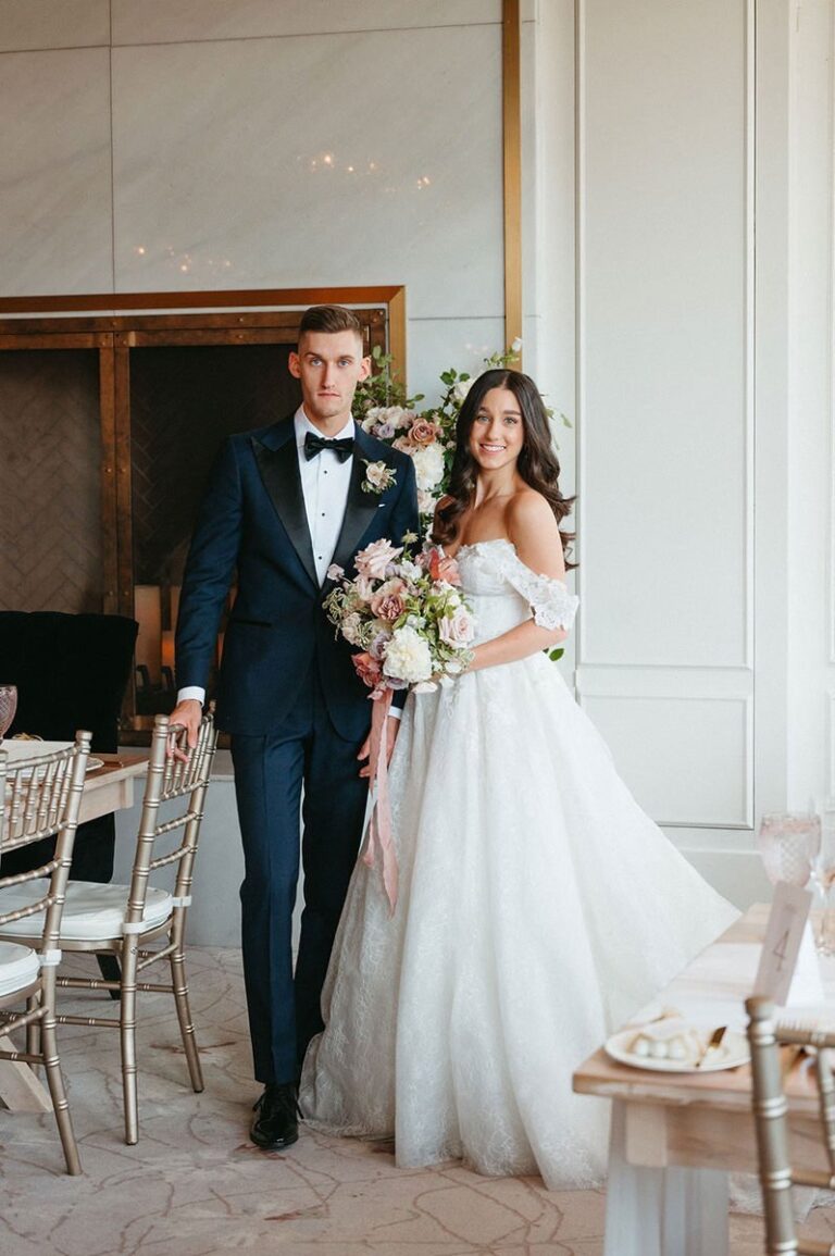 ROMANTIC ELEGANT ELORA MILL HOTEL AND SPA WEDDING // ERIN LEYDON PHOTOGRAPHY