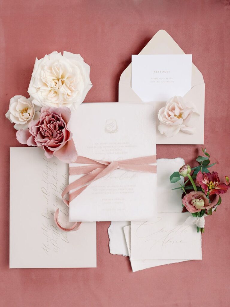 YOUR STEP-BY-STEP CHECKLIST FOR BOOKING WEDDING VENDORS | THE VINEYARD BRIDE GUIDE