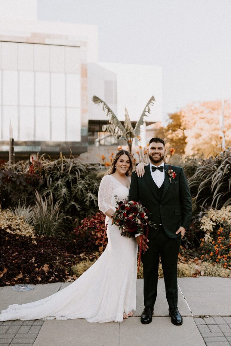 AGH WEDDINGS: WEDDING AT THE ART GALLERY OF HAMILTON // SUE GALLO DESIGNS