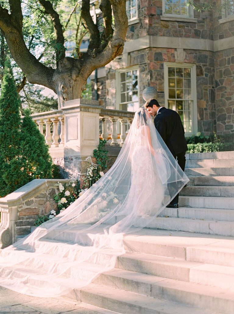 GRAYDON HALL MANOR: ELEGANT TORONTO WEDDING VENUE INSPIRATION // KATIE NICOLLE PHOTOGRAPHY