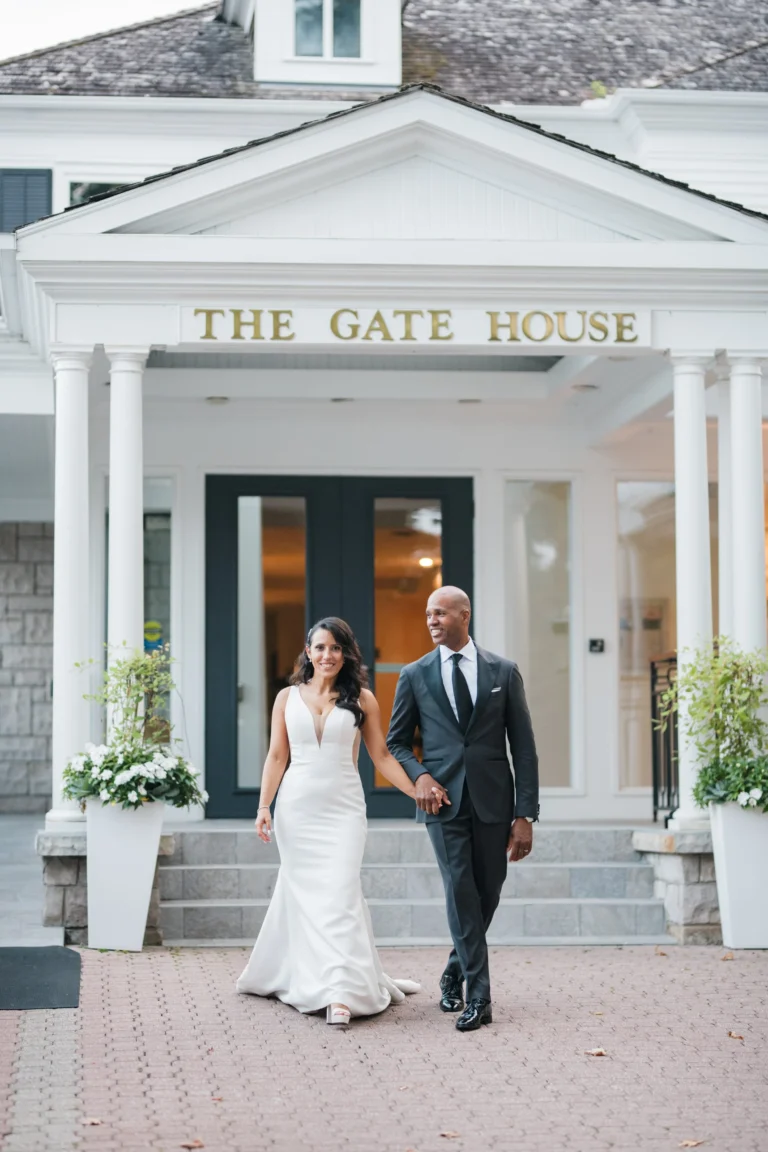TIMELESS WEDDING AT THE GATE HOUSE