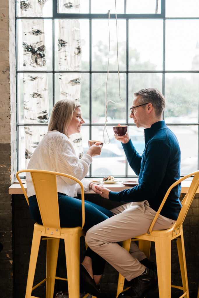 couple drinking coffee in coffee shop